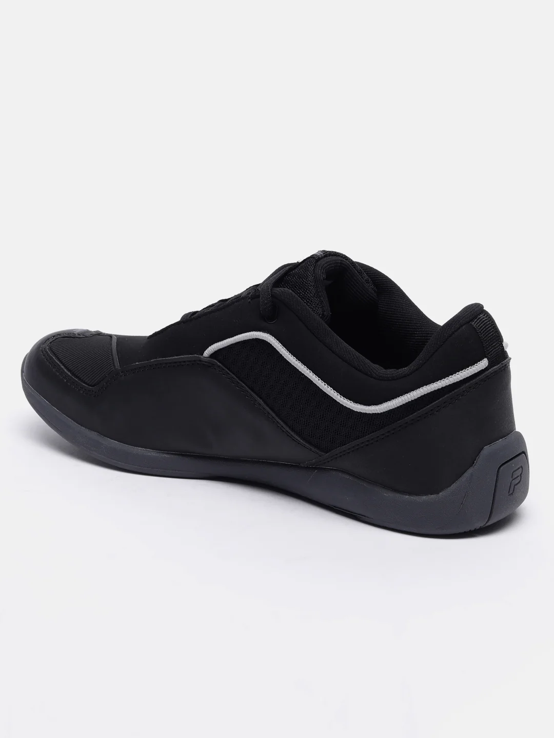 Fila Black Delta Plus Men's Sneakers - Image 2