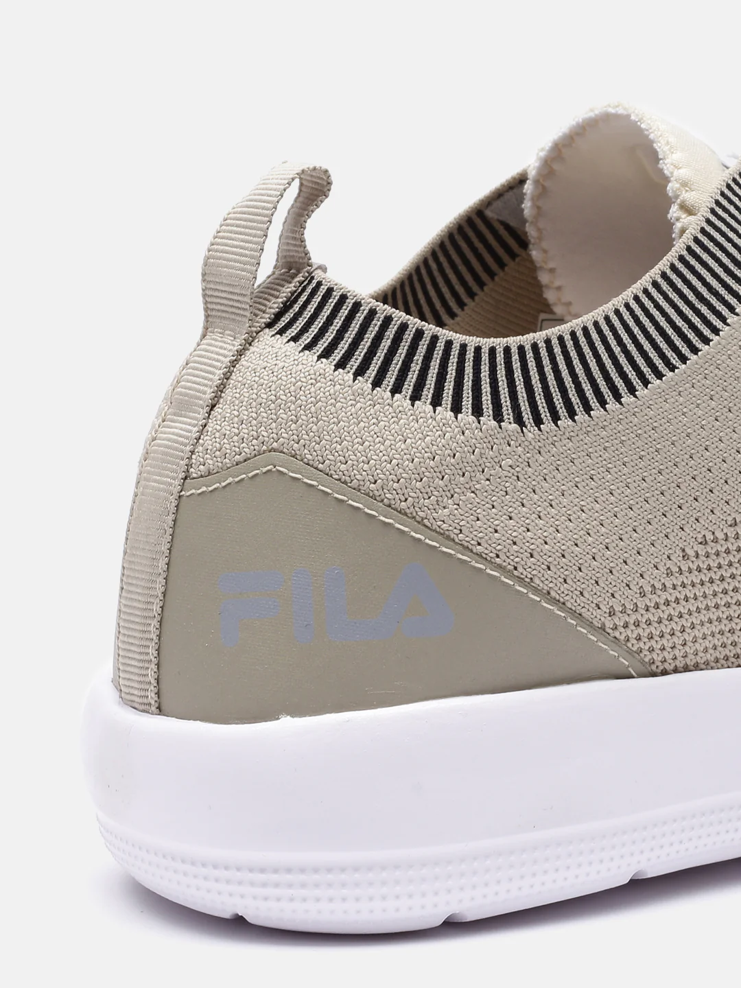 Fila Black Kyraa Men's Lifestyle Sneakers - Image 5