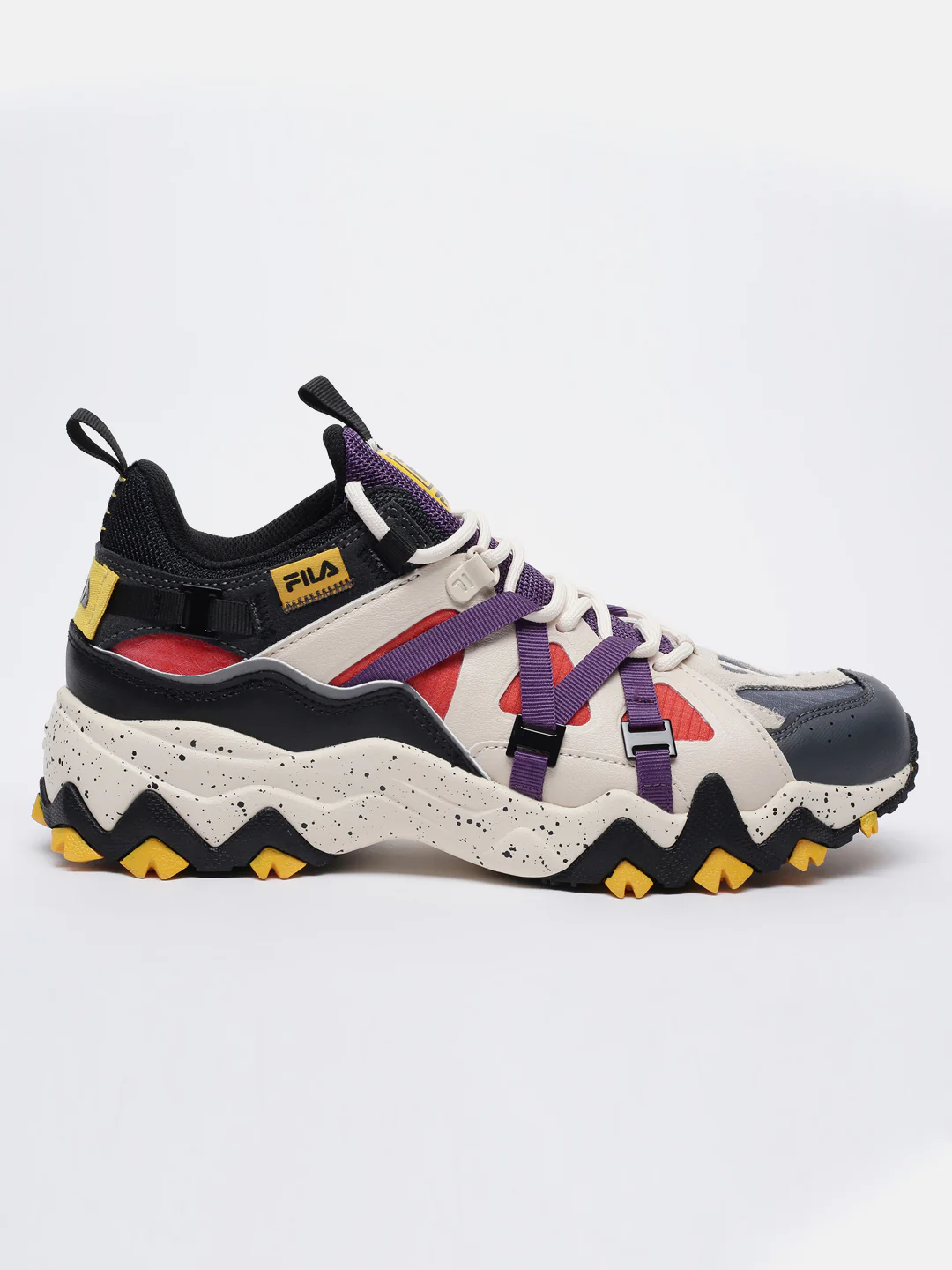 Fila Red Excursion Men's Basket Ball Shoes - Image 3