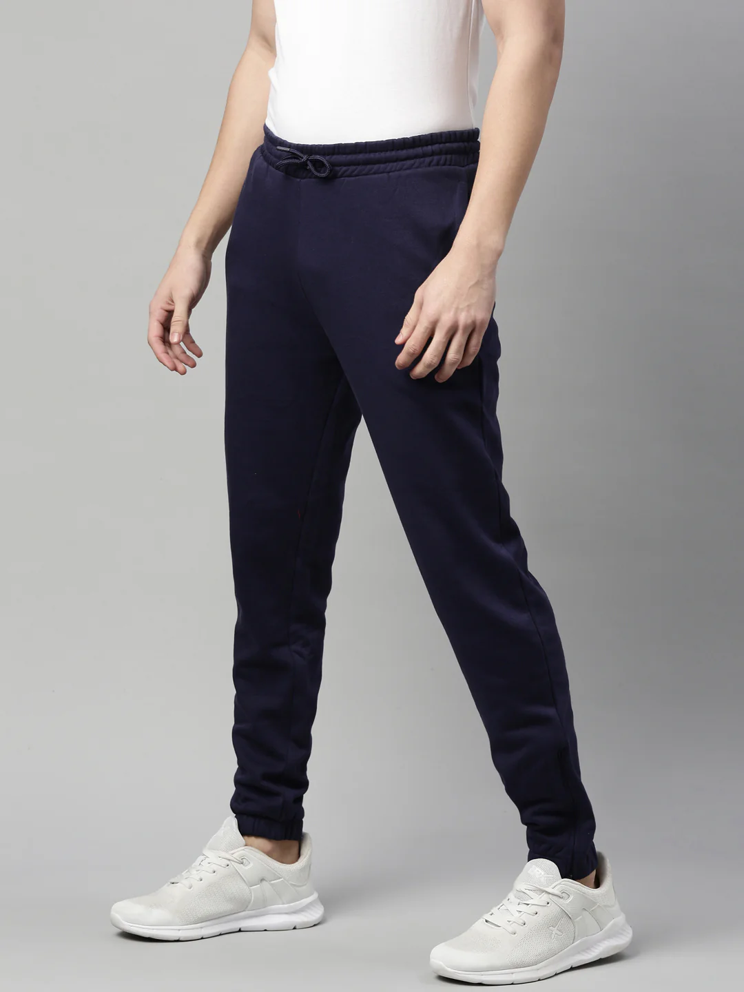 Fila Red Woodrow Men's Cuffed Jogger - Image 2