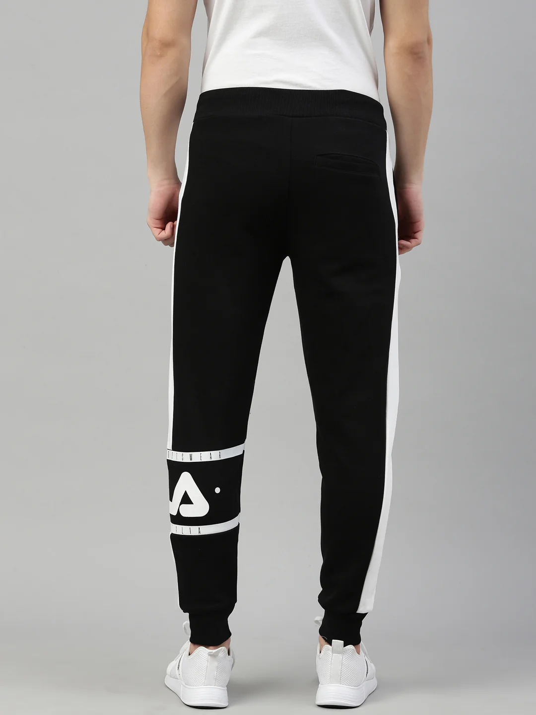 Fila Peacoat Pax Men's Cuffed Jogger - Image 4