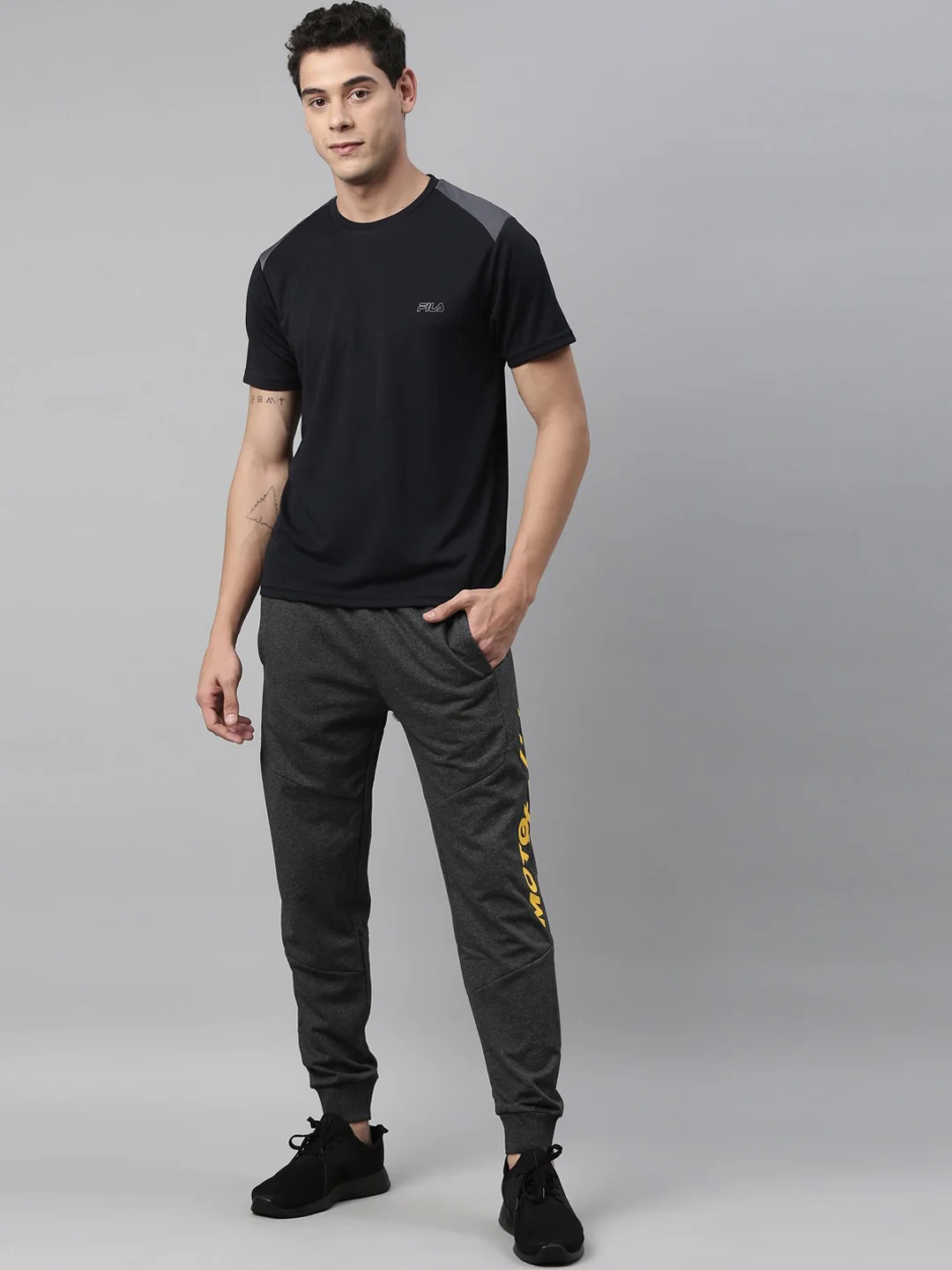 Fila Black Wingo Men's Cuffed Jogger - Image 5