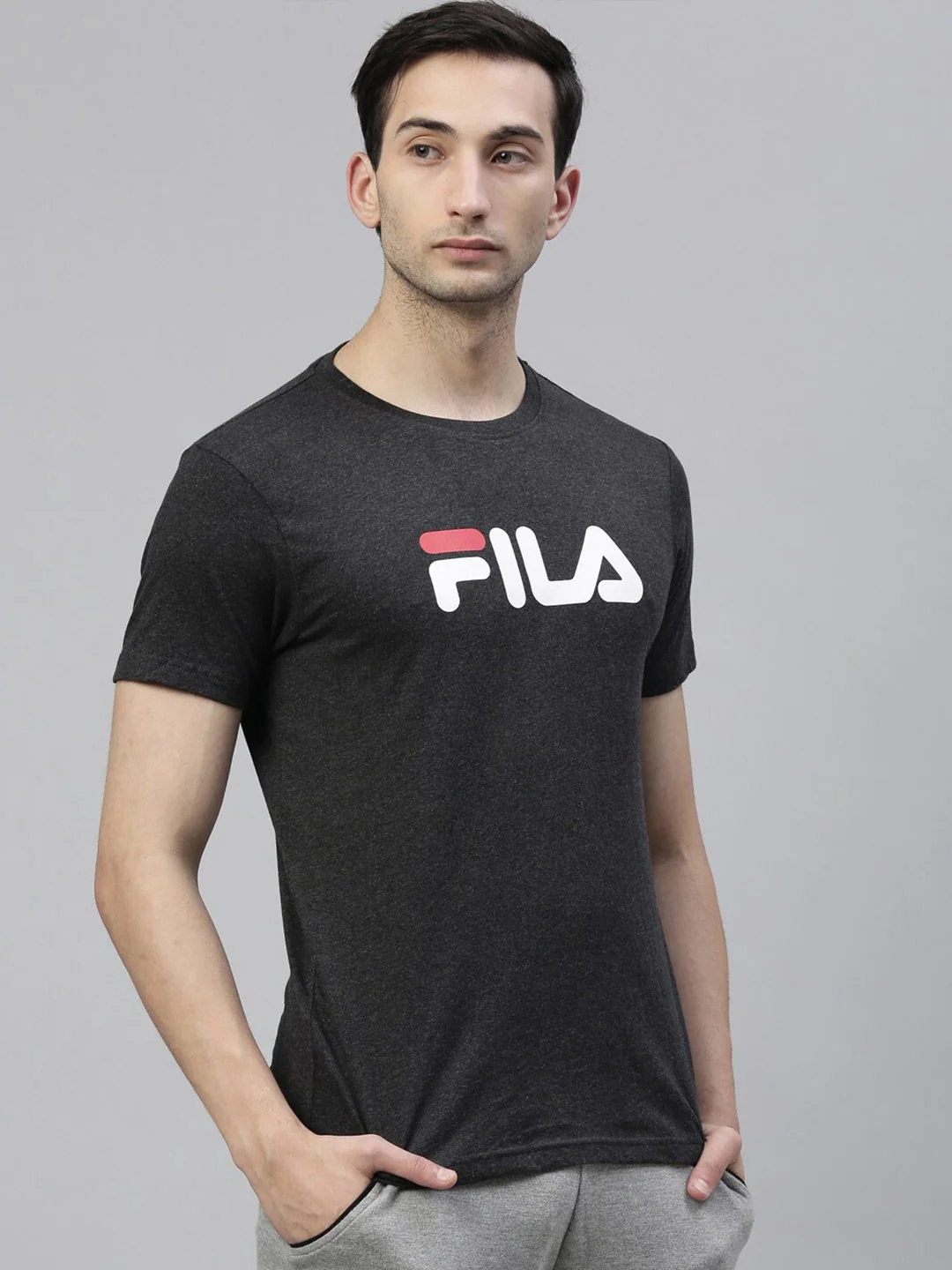 Fila Navy Falcon Men's Logo T-Shirt - Image 4