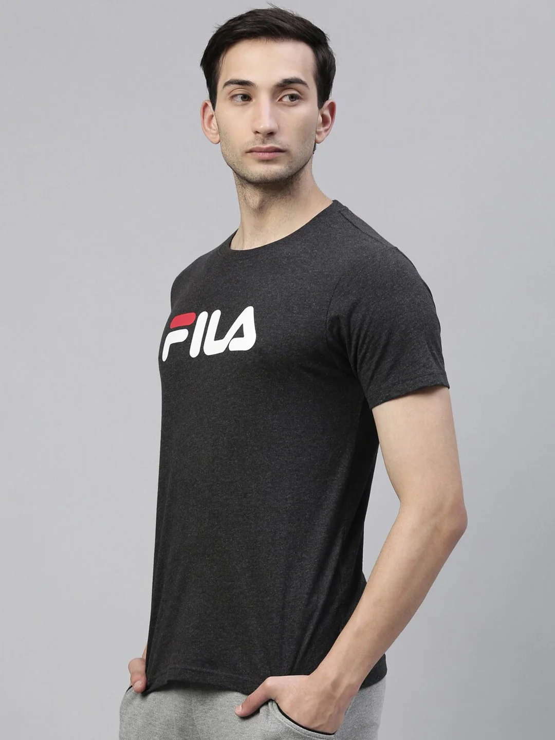 Fila Navy Falcon Men's Logo T-Shirt - Image 5