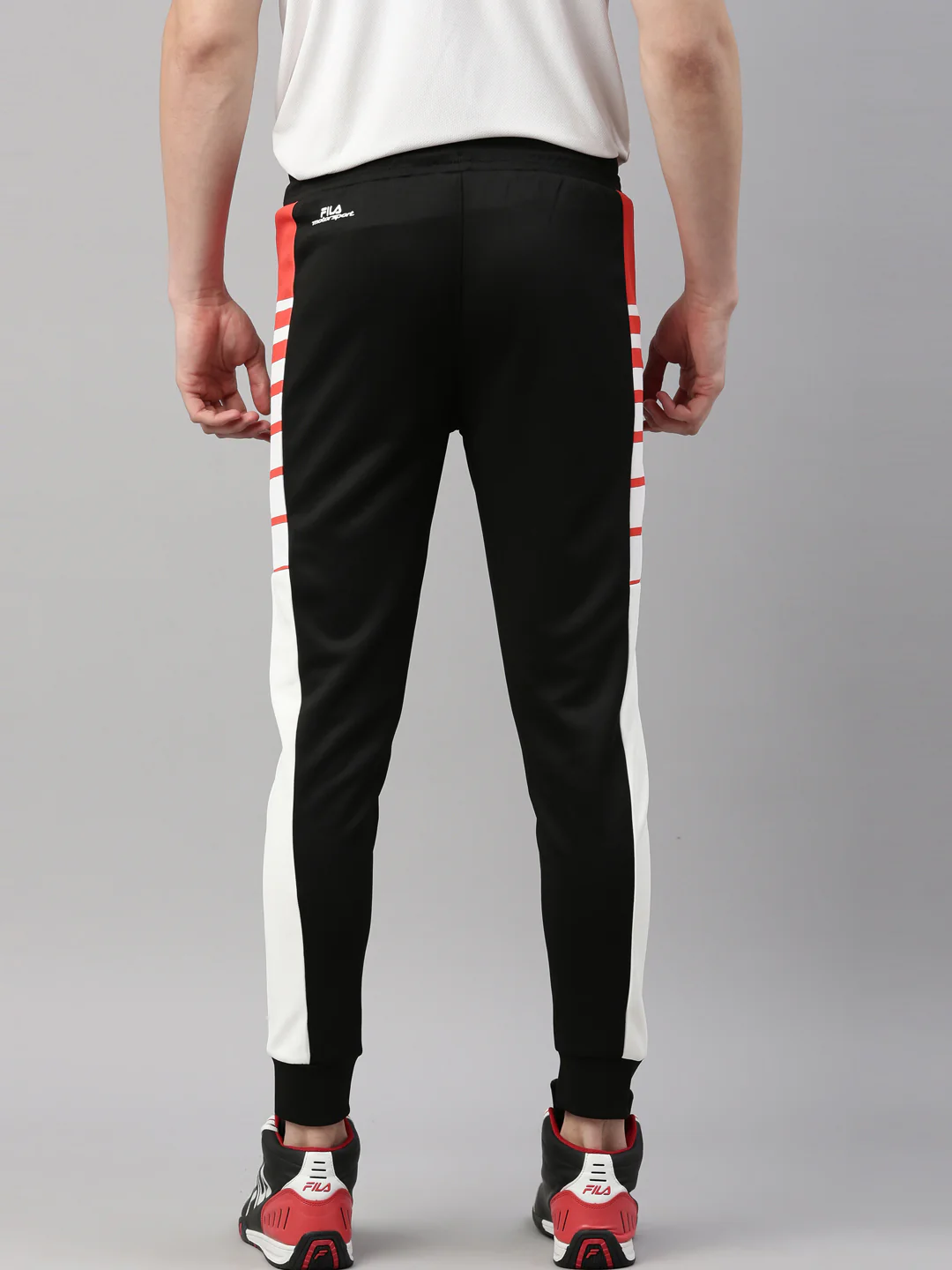 Fila Grey Milofer Men's Cuffed Joggers - Image 5