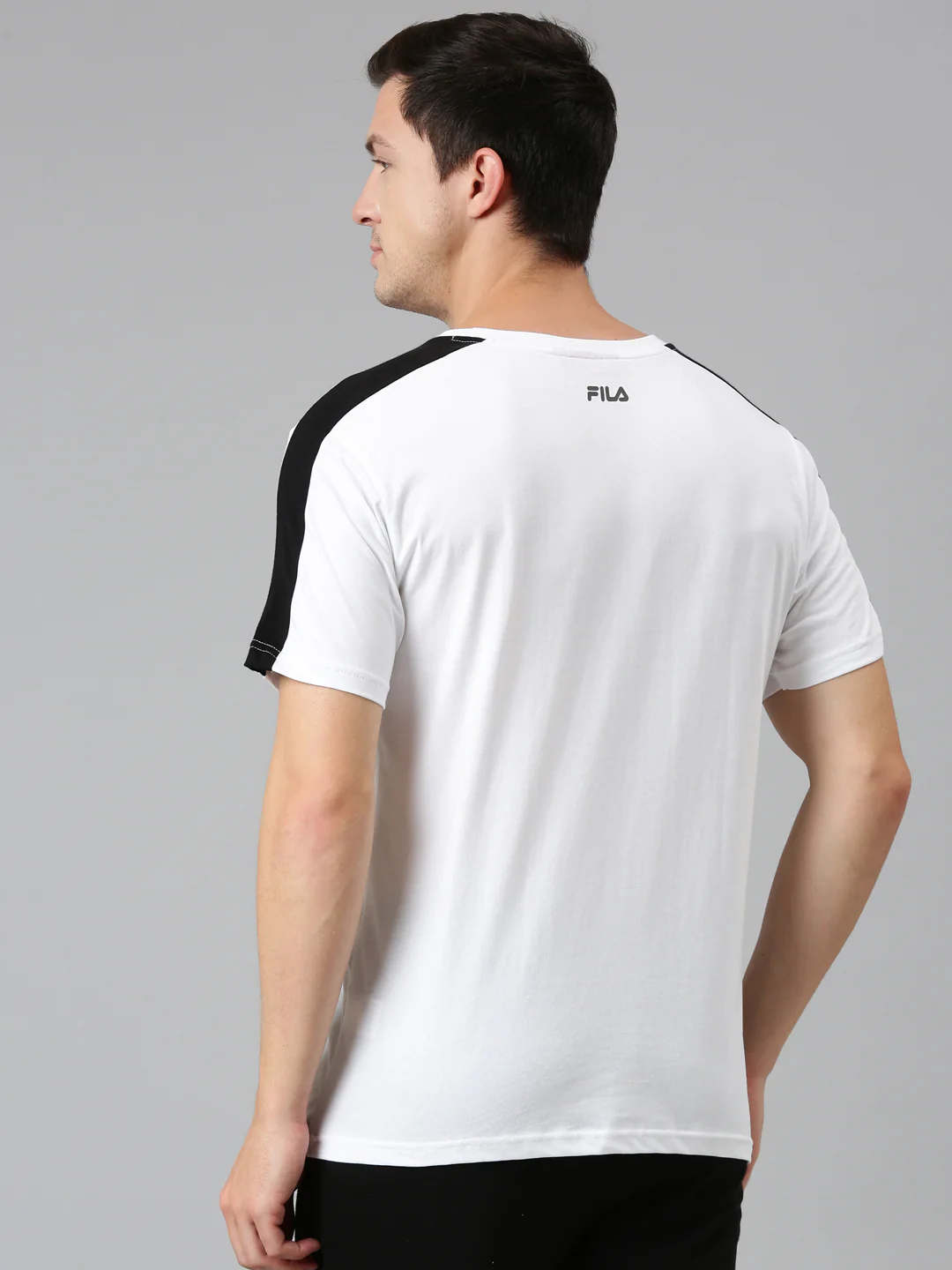Fila Grey Airesh Men's Graphic T-Shirt - Image 5