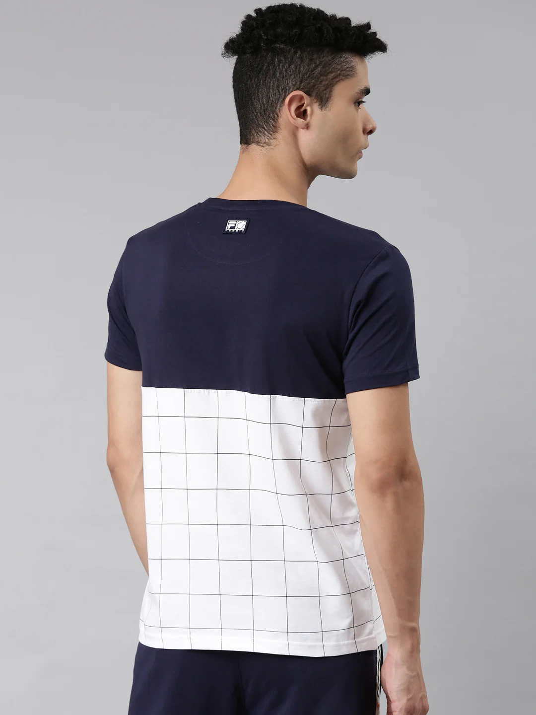 Fila Red Lim Men's Graphic T-Shirt - Image 5