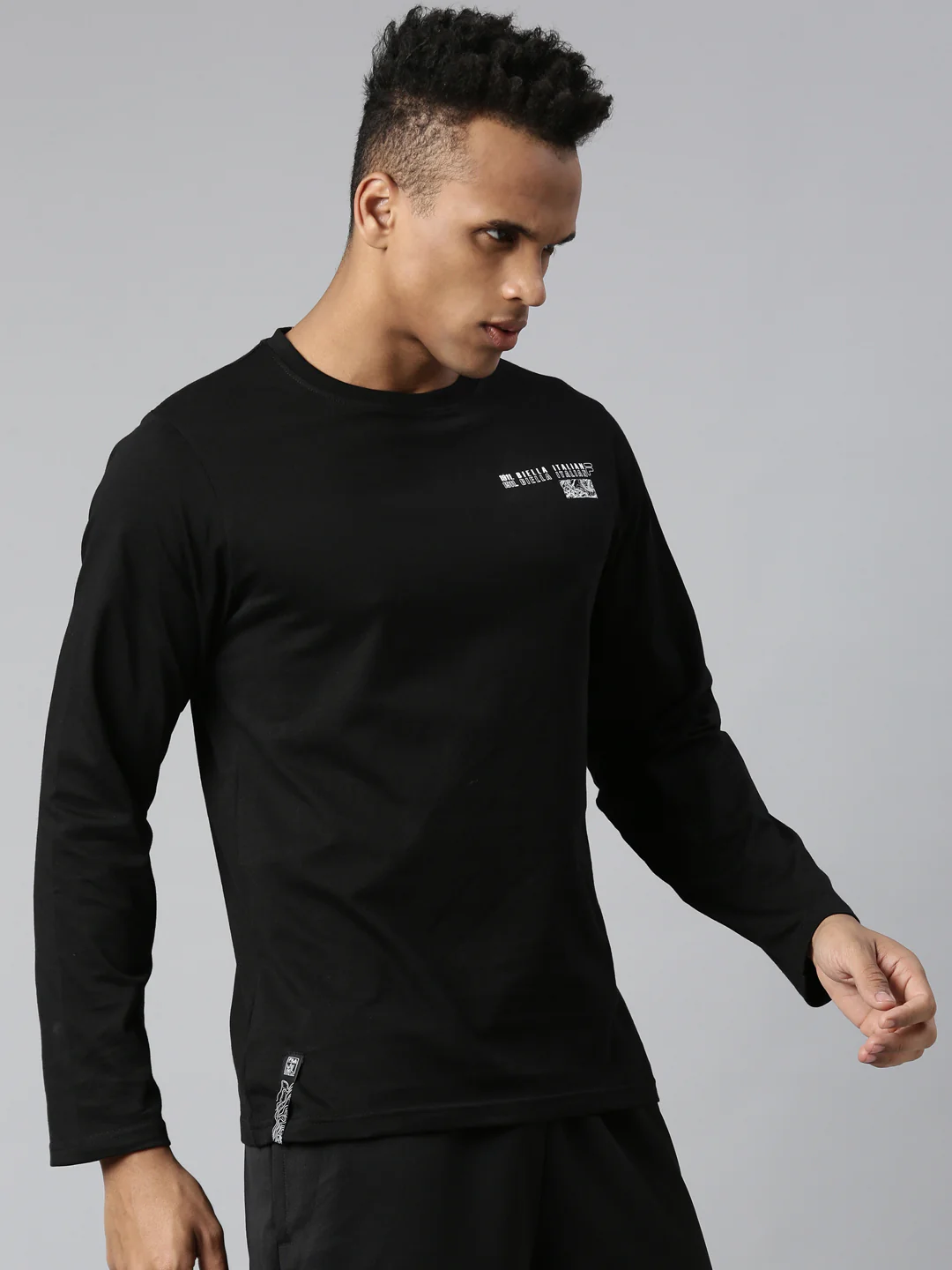 Fila White Sandy Men's Graphic T-Shirt - Image 4