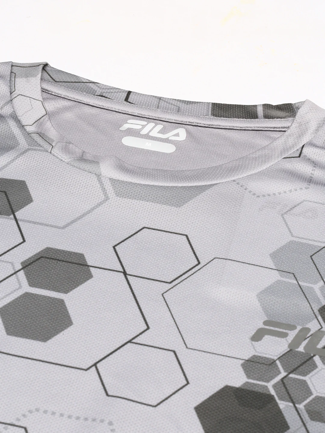 Fila White Kane Men's Graphic T-Shirt - Image 2