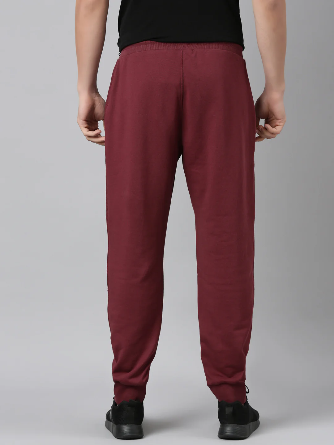Fila Men Track Pants Fashioncore - Image 4