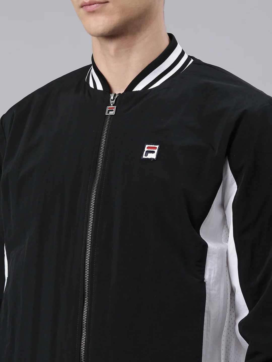 Fila Unisex Black Lu411119 Track Jkt - Image 2