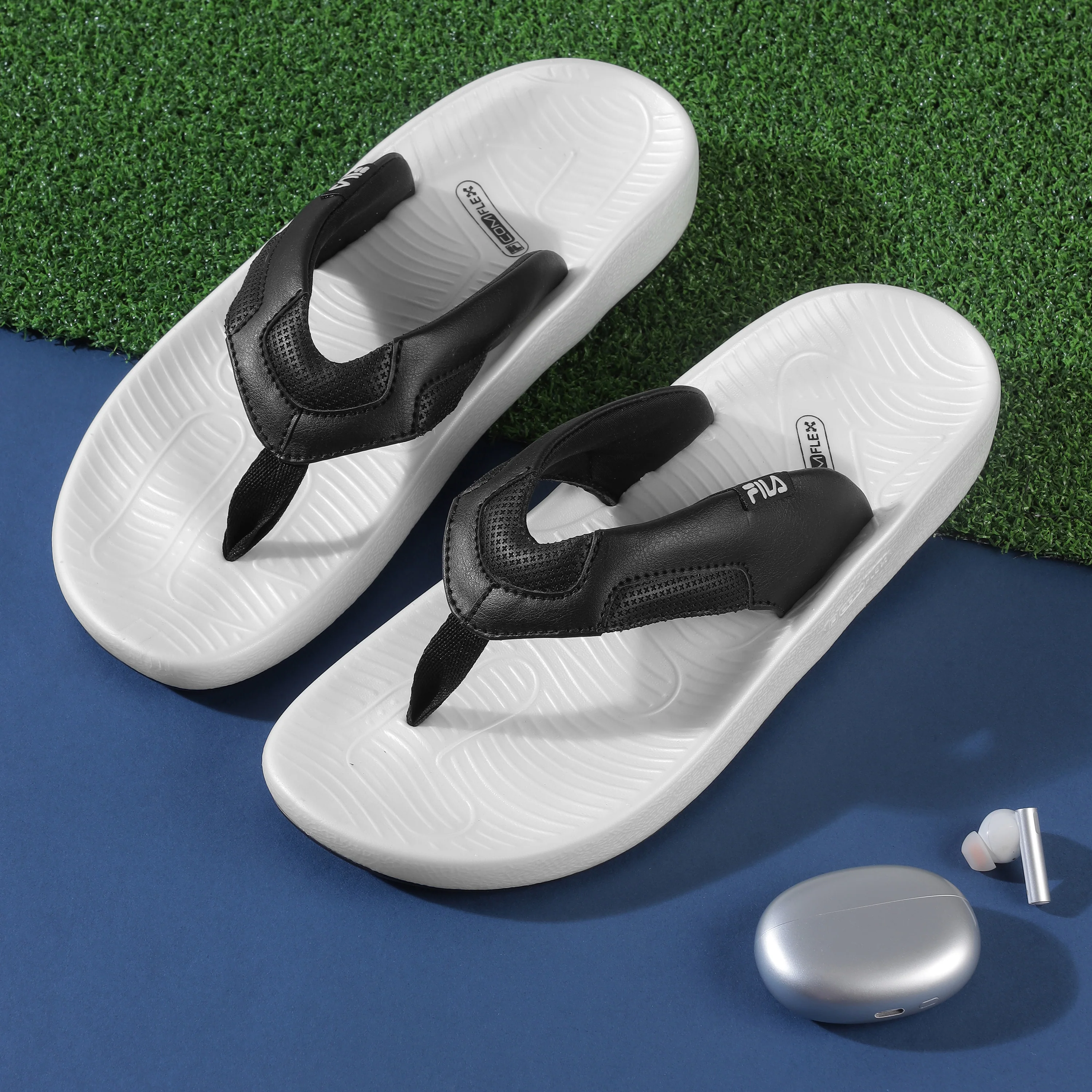 Fila Men Black-White Ario Dual Thong - Image 3
