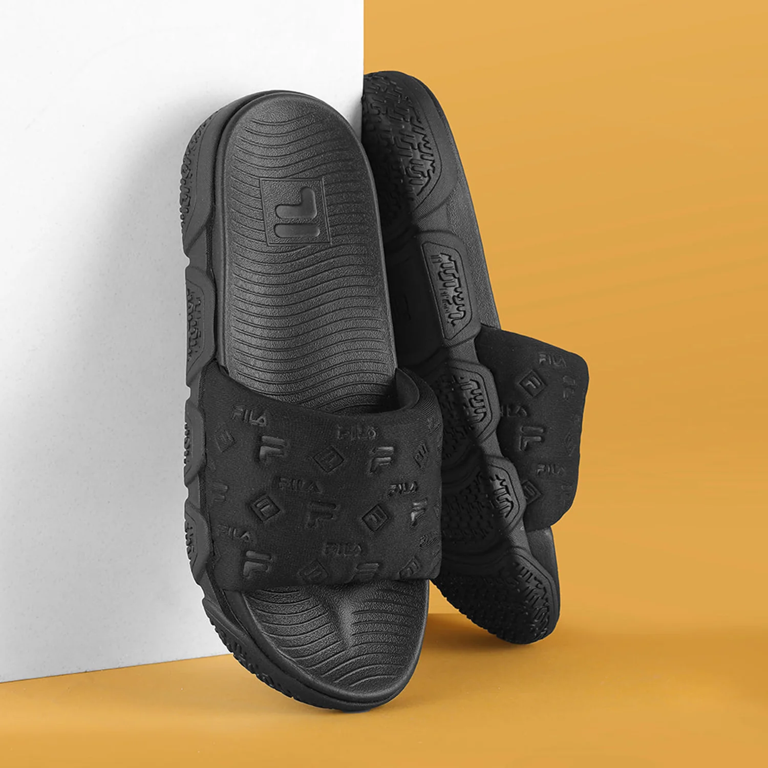 Fila Unisex Candor Black Sliders - Image 3