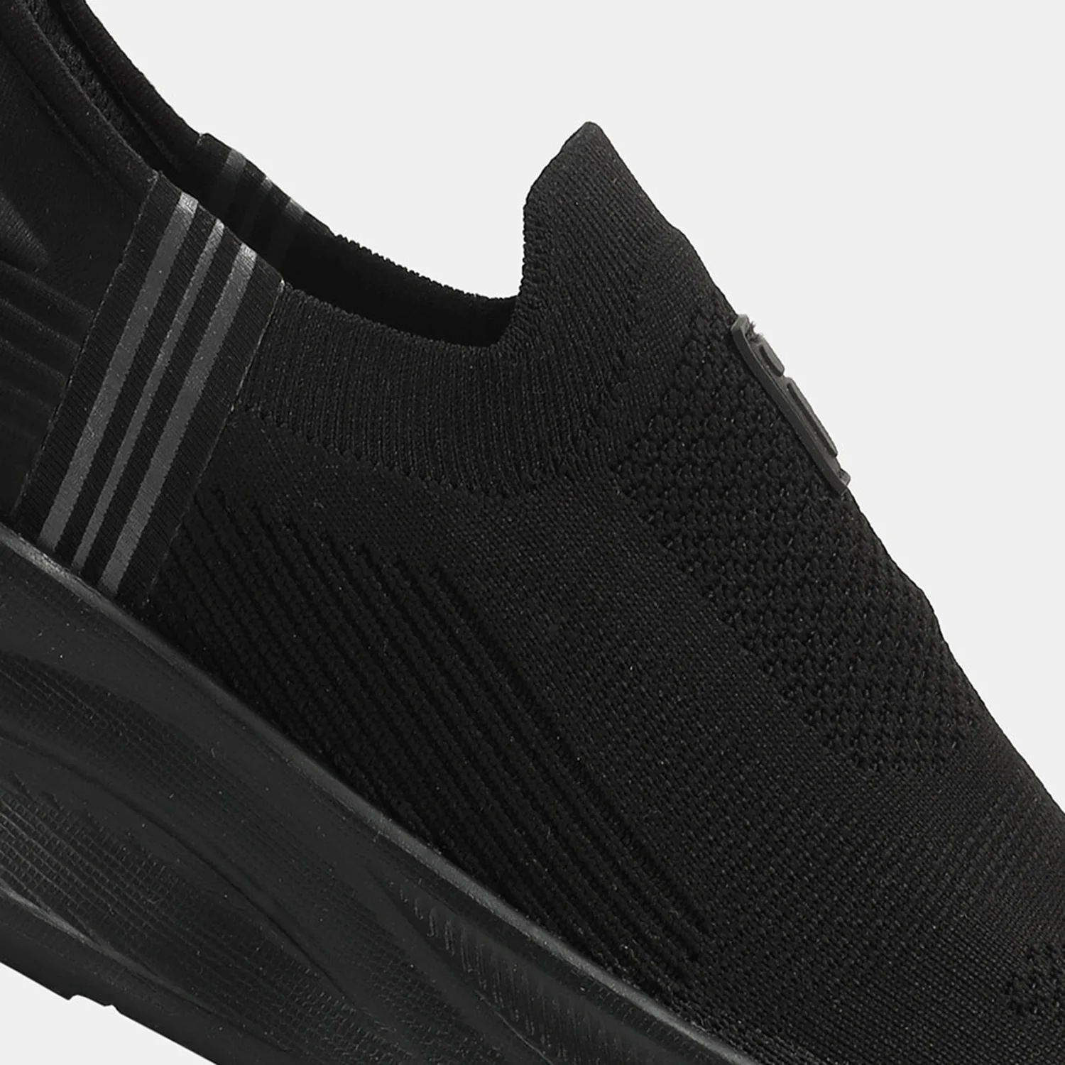 Fila Men Black Ease Lite Shoes - Image 9