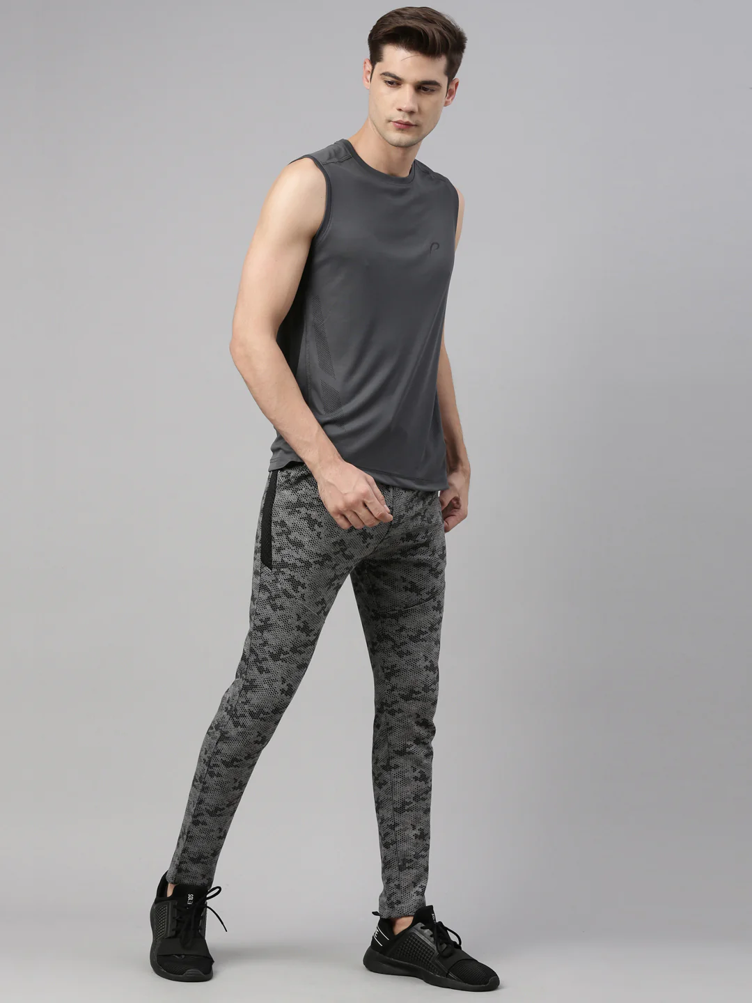 Men's Solid Comfort Tank Top - Image 5
