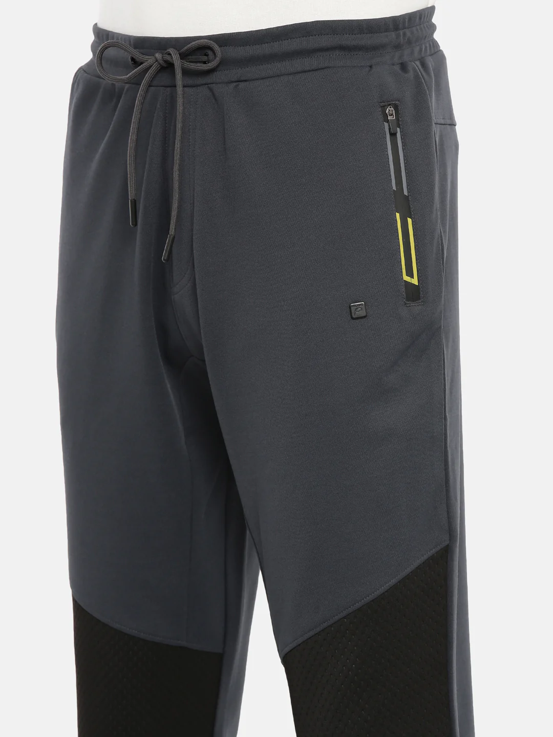 Men's Color Block Comfort Fit Jogger - Image 4