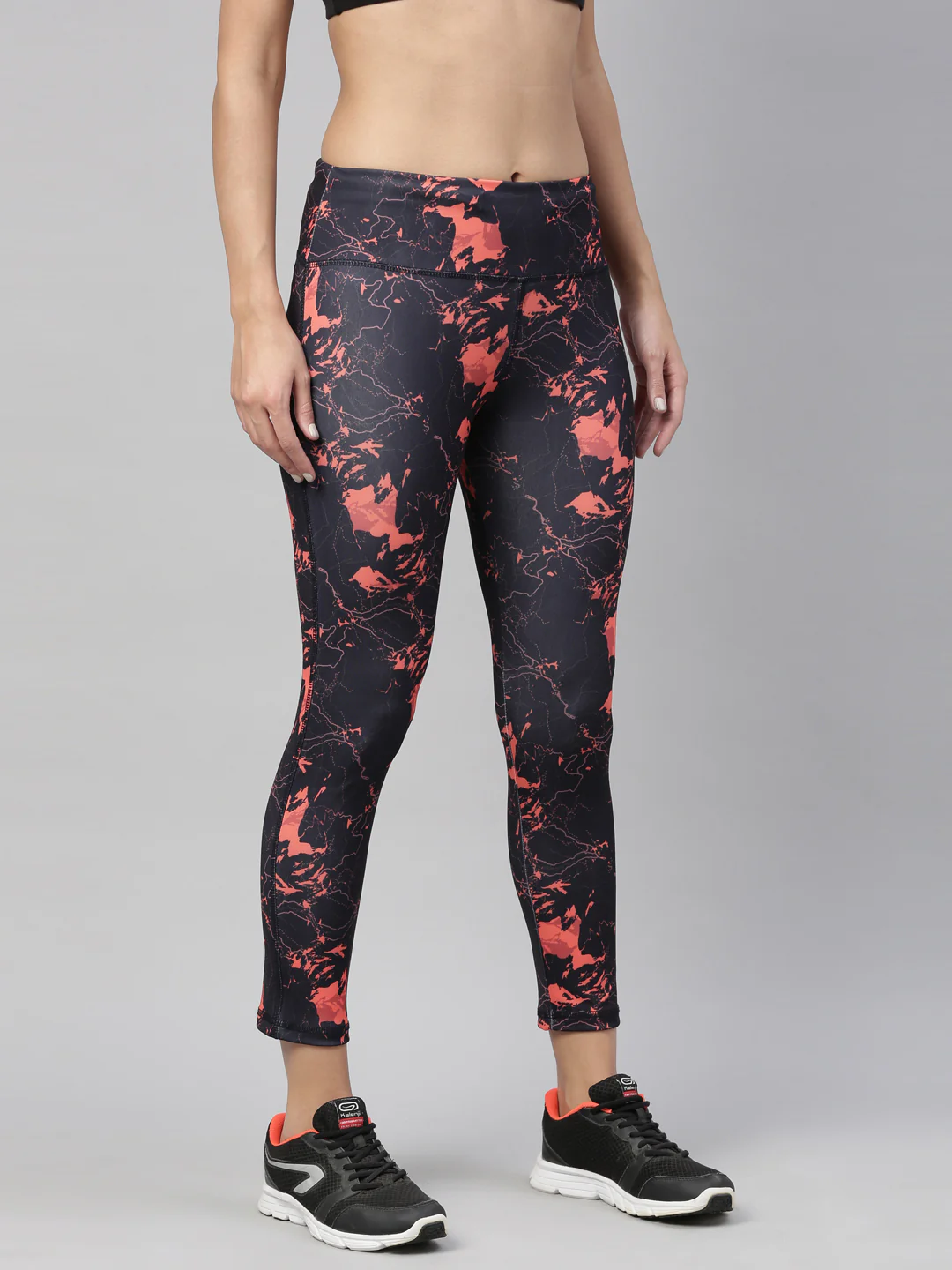 Women's Snug Fit Sports Tights - Image 3