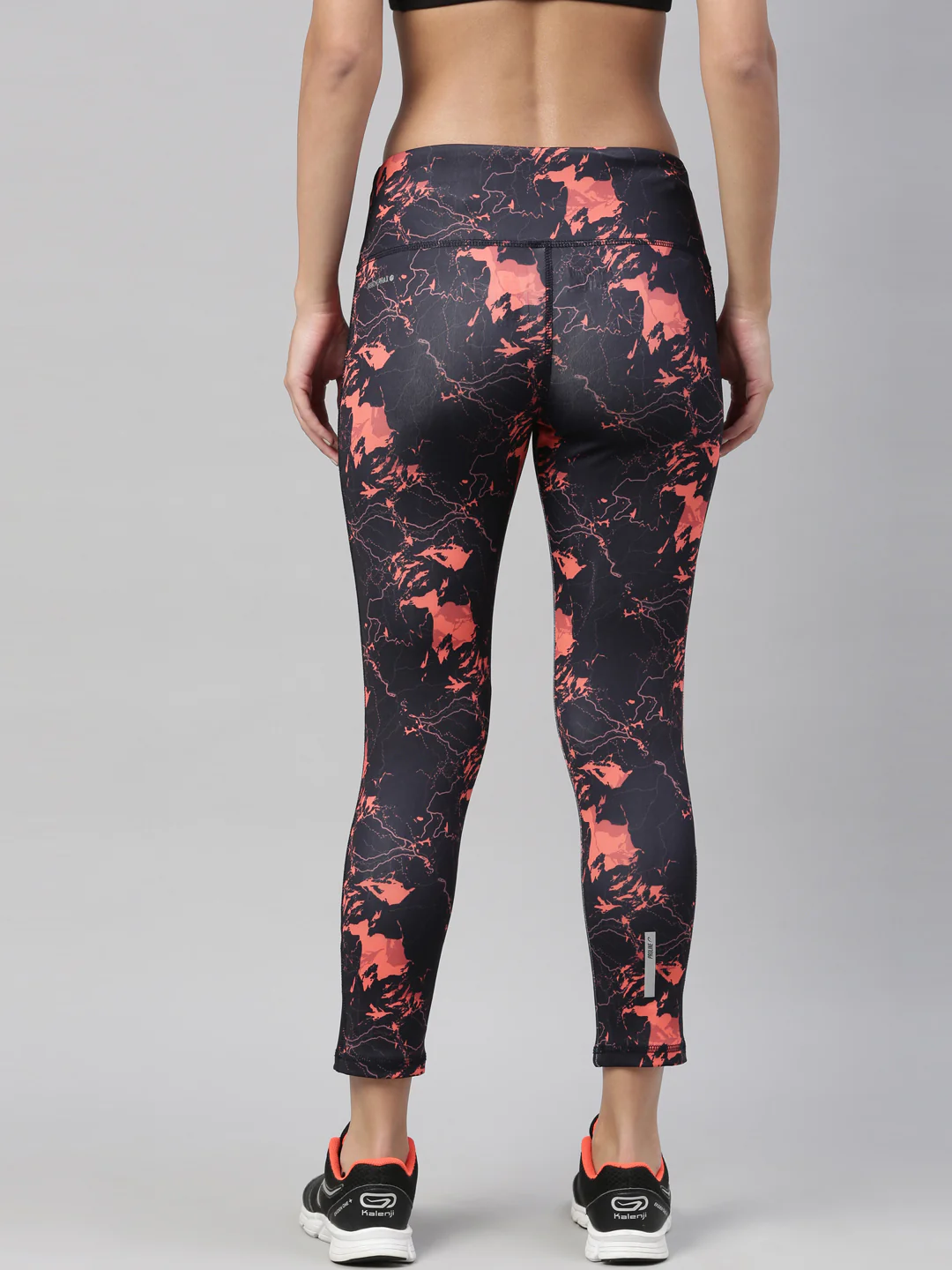 Women's Snug Fit Sports Tights - Image 4