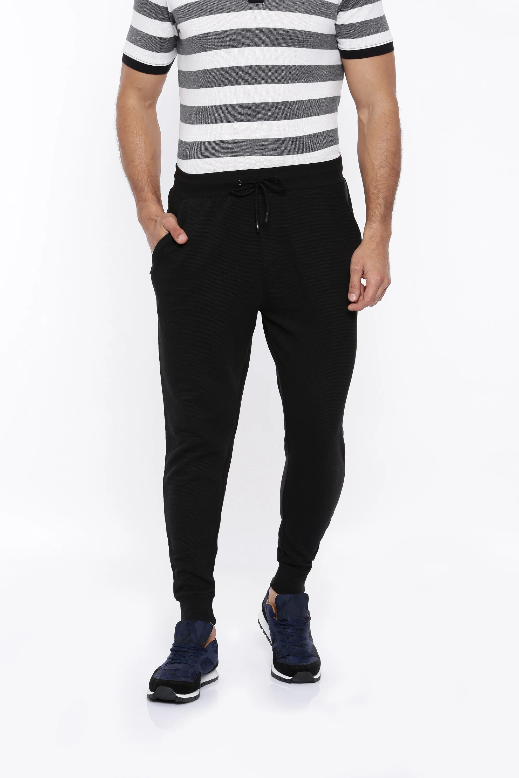 Men's Solid Comfort Jogger - Image 2