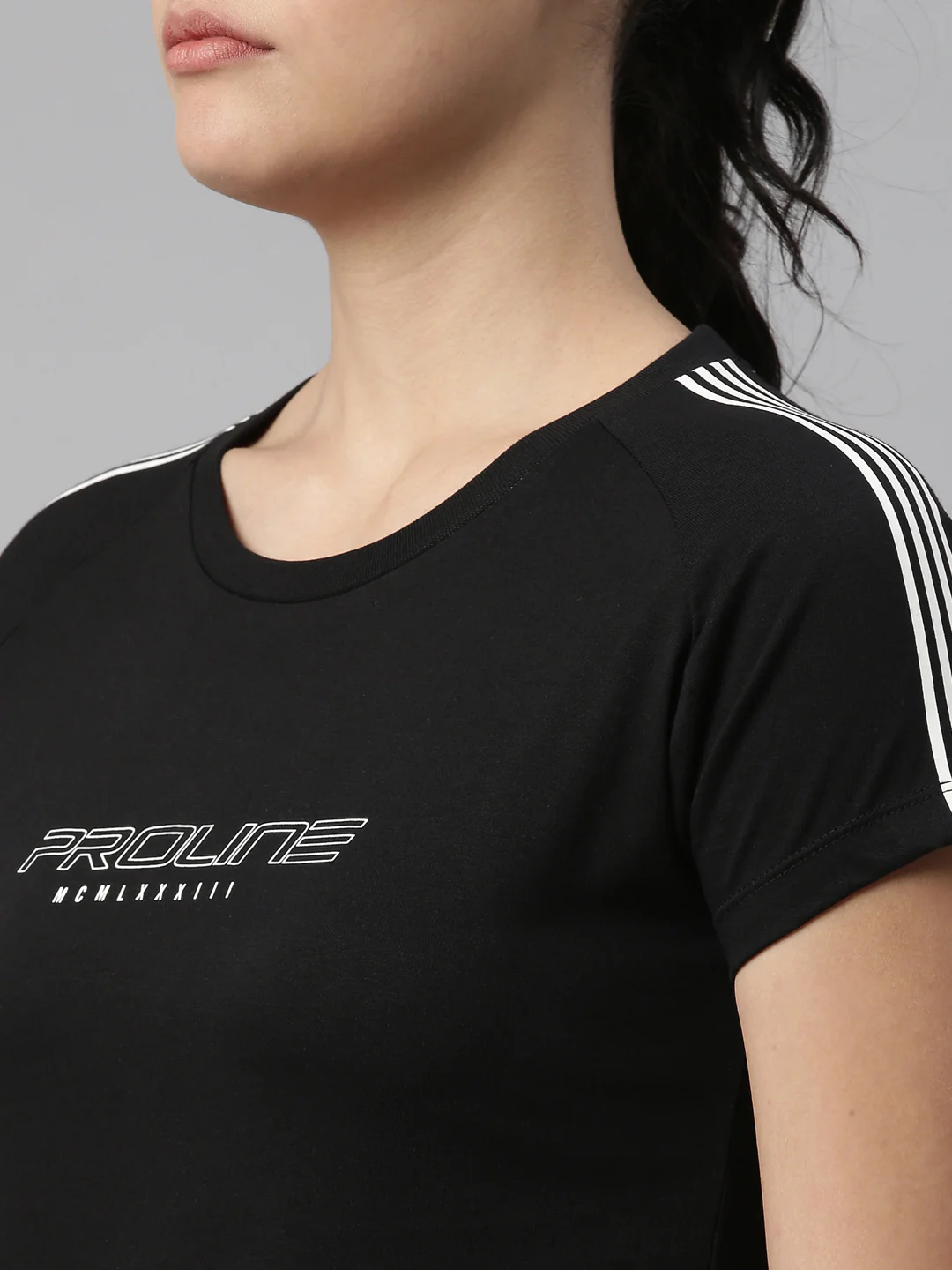 Women's Solid T-Shirts - Image 2