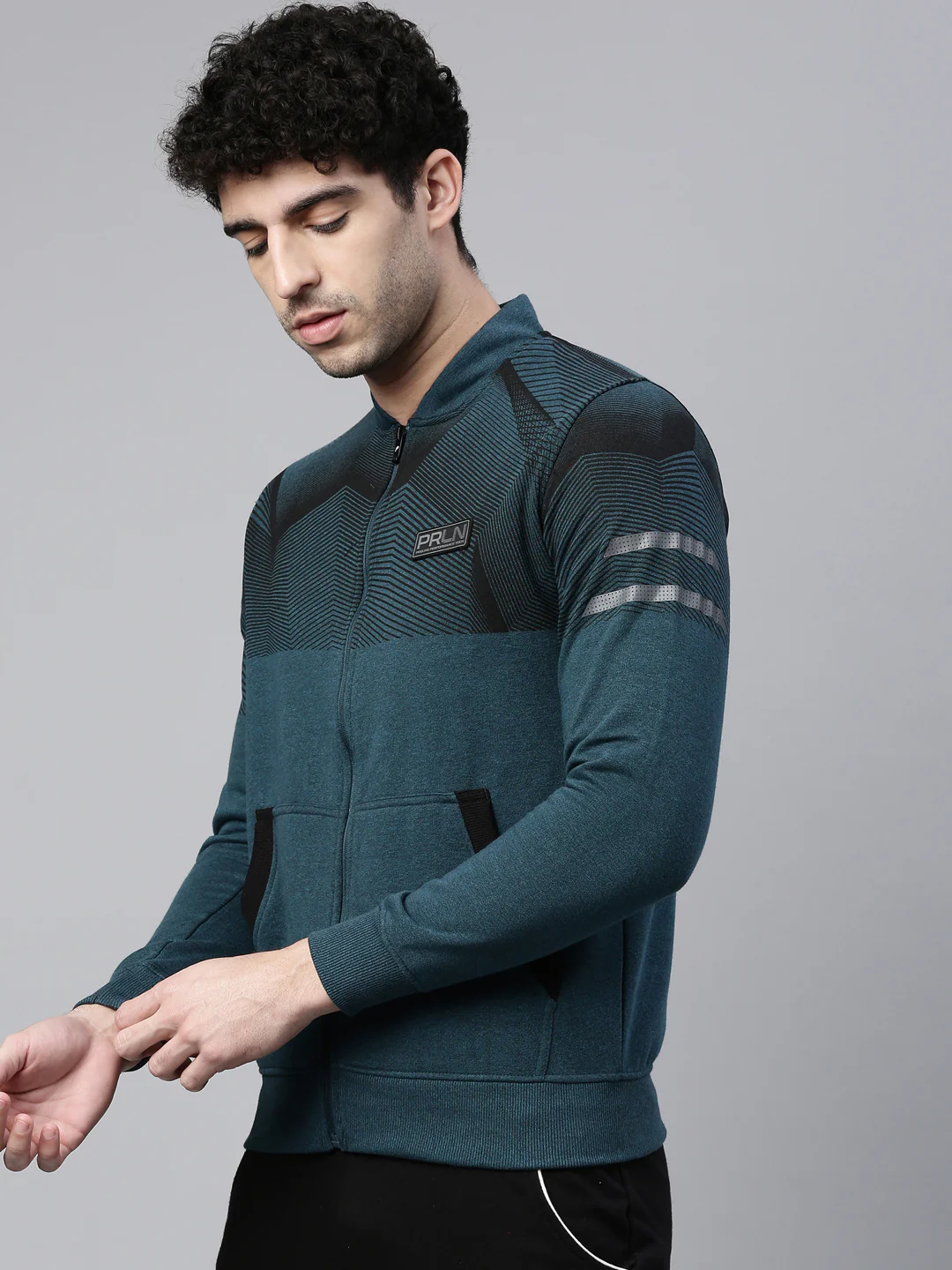 Men's Comfort Fit Outdoor Jackets - Image 3